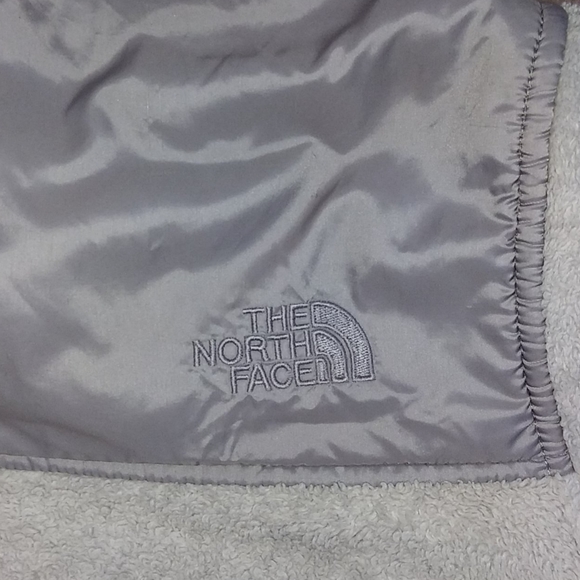 White women's The North Face osito fleece sweater - Picture 6 of 8